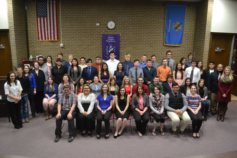 Fairview Campus Holds NTHS Induction Ceremony